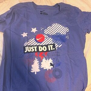 Nike Women's Blue 'Just Do It' Graphic Tee